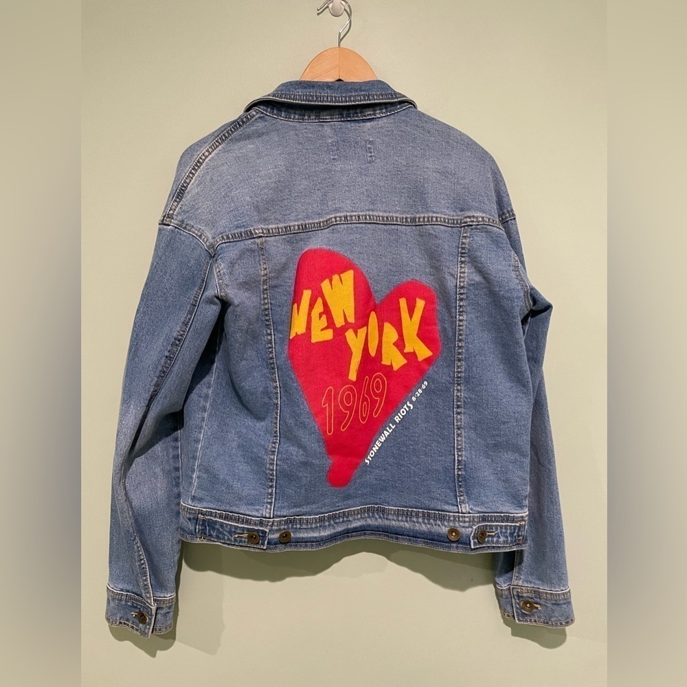 Take Pride New York 1969 Stonewall Riots Blue Denim Jacket Unisex Size Small - Picture 1 of 4